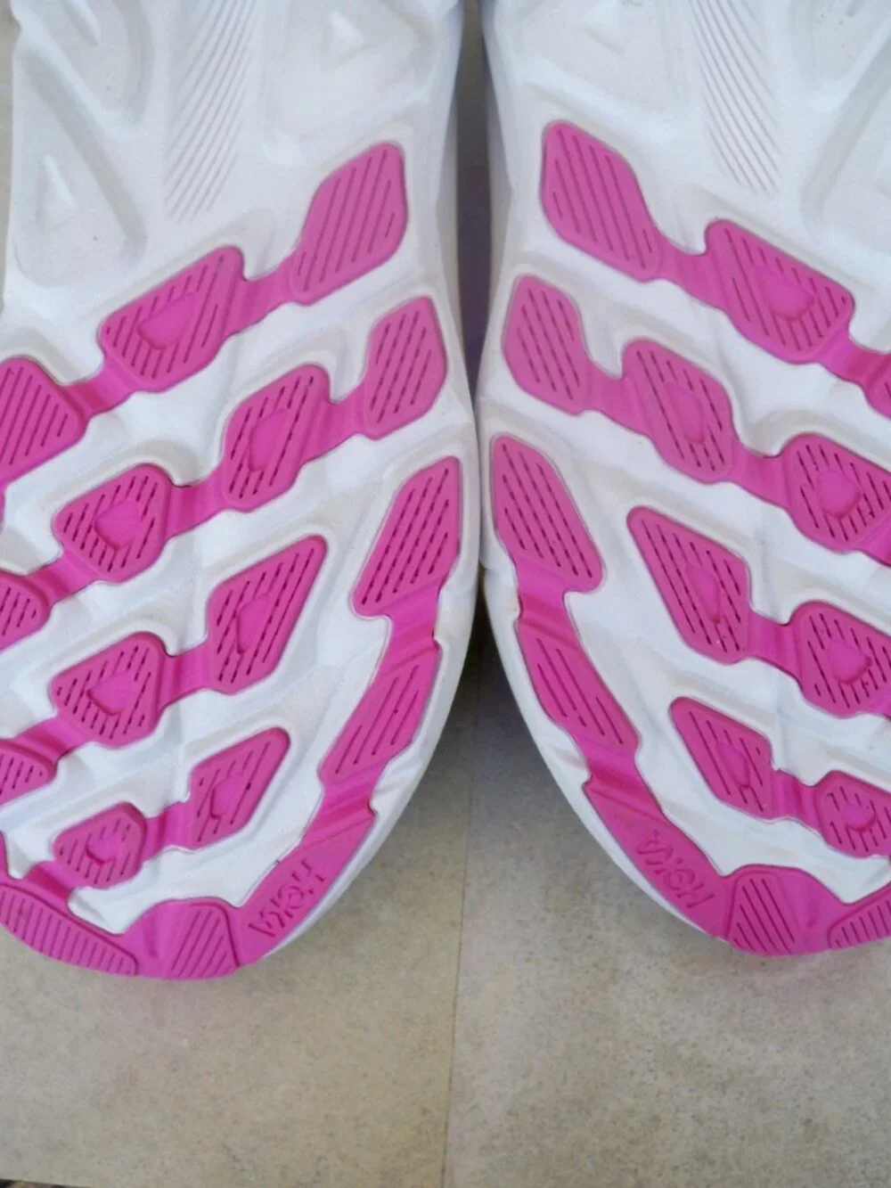 HOKA HOKAS WOMENS SIZE 8B LIKE NEW RAINBOW BLACK - Picture 8 of 13